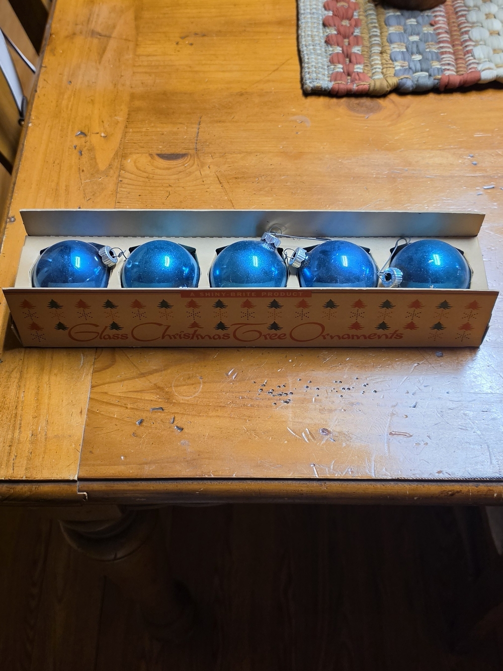 Vintage Shiny Brite Blue Glass Christmas Tree Ornaments - Set of 5  In Box